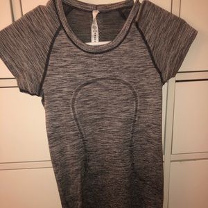 lulu swiftly tech short sleeve crew